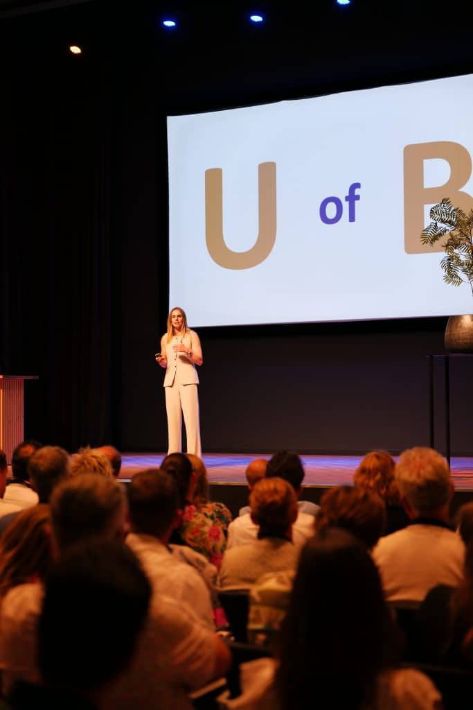 Marit Bouwmeester als plenaire spreker tijdens het Fizi Jaarevent 2025