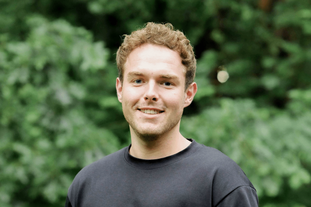 Portretfoto Jorrit Jager, verenigingskantoor Fizi