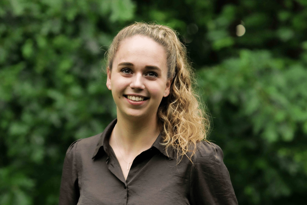 Portretfoto Serena Vonk, verenigingskantoor Fizi